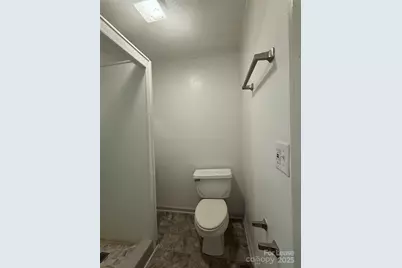 9225 Moores Chapel Road, Charlotte, NC 28214 - Photo 11