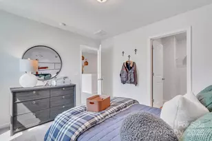 1632 Piper Creek Ave, Newton, NC 28658 - Photo 9