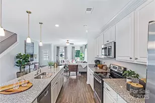 1632 Piper Creek Ave, Newton, NC 28658 - Photo 3