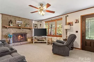 136 Roaring Spout Ln, Burnsville, NC 28714 - Photo 13