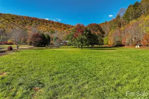 136 Roaring Spout Ln, Burnsville, NC 28714 - Photo 37