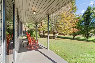 136 Roaring Spout Ln, Burnsville, NC 28714 - Photo 33