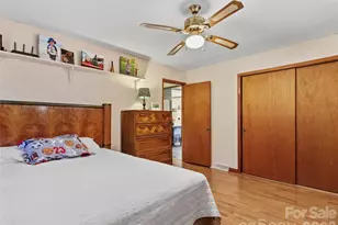 136 Roaring Spout Ln, Burnsville, NC 28714 - Photo 19