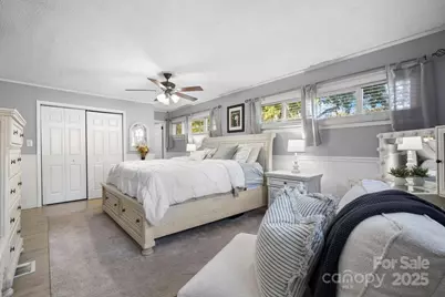 807 15th Street NW, Conover, NC 28613 - Photo 7