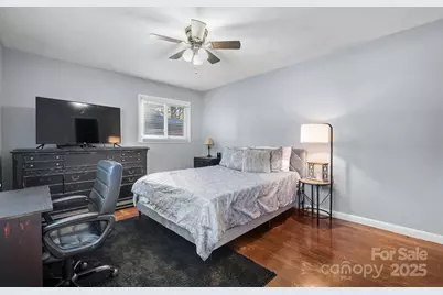 807 15th Street NW, Conover, NC 28613 - Photo 17