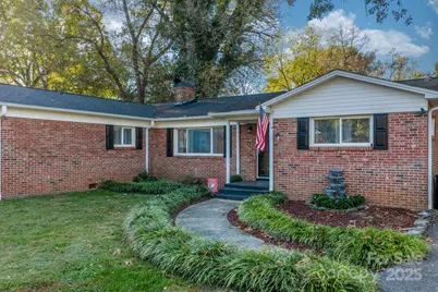 807 15th Street NW, Conover, NC 28613 - Photo 3