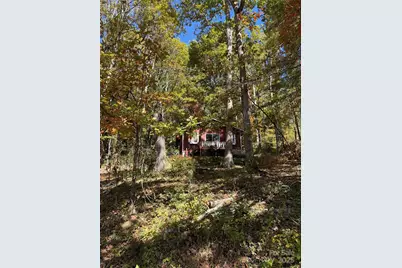 202 Lyndhurst Drive, Hendersonville, NC 28791 - Photo 15