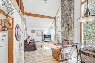 185 J B Ivey Ln, Lake Junaluska, NC 28745 - Photo 9