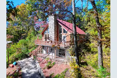 185 Jb Ivey Lane, Lake Junaluska, NC 28745 - Photo 1