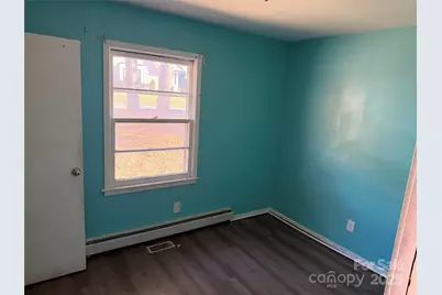 828 Tennyson Drive, Charlotte, NC 28208 - Photo 13