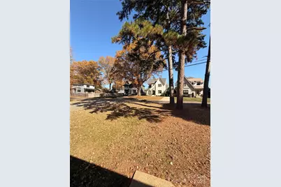 828 Tennyson Drive, Charlotte, NC 28208 - Photo 9