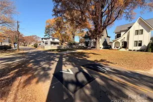 828 Tennyson Dr, Charlotte, NC 28208 - Photo 5