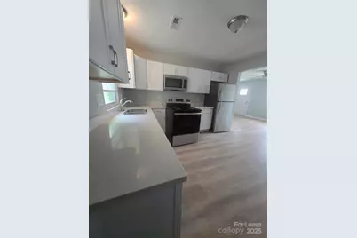 3100 Dawnshire Avenue #A, Charlotte, NC 28216 - Photo 5