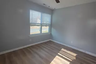 3100 Dawnshire Ave, Charlotte, NC 28216 - Photo 7