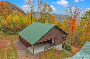 1447/1421 Ayers Mountain Rd, Green Mountain, NC 28740 - Photo 33