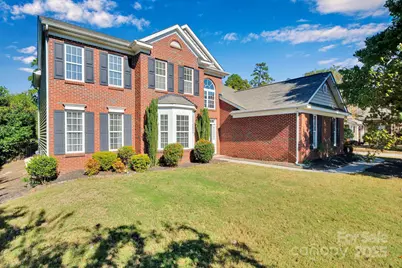 805 Springwood Drive, Waxhaw, NC 28173 - Photo 33