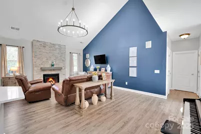 805 Springwood Drive, Waxhaw, NC 28173 - Photo 7