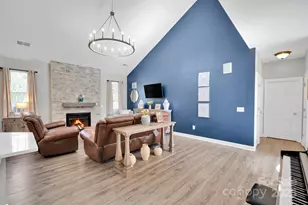 805 Springwood Dr, Waxhaw, NC 28173 - Photo 7