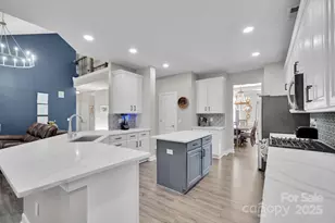 805 Springwood Dr, Waxhaw, NC 28173 - Photo 11