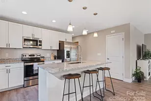 687 Holtzclaw Rd, Canton, NC 28716 - Photo 11