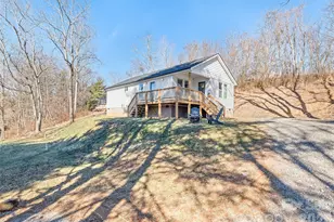 687 Holtzclaw Rd, Canton, NC 28716 - Photo 23