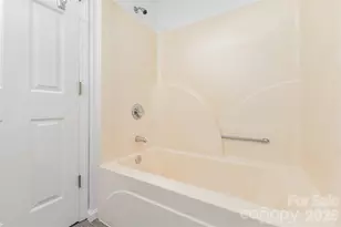 570 29th Ave Dr NW, Hickory, NC 28601 - Photo 27