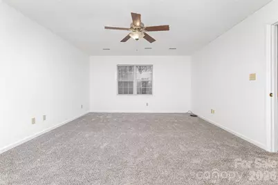 570 29th Avenue Drive NW, Hickory, NC 28601 - Photo 25