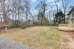 570 29th Ave Dr NW, Hickory, NC 28601 - Photo 29