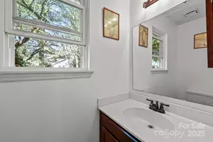 9348 Amy Dr, Charlotte, NC 28213 - Photo 9