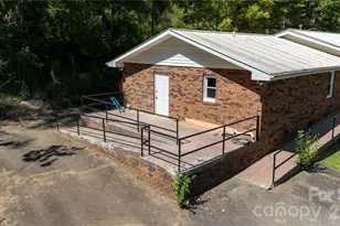 208 Murdock Rd, Bakersville, NC 28705 - Photo 35