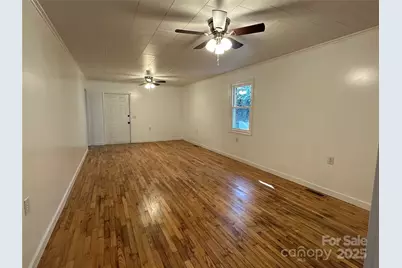 208 Murdock Road, Bakersville, NC 28705 - Photo 21