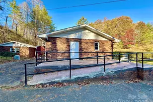 208 Murdock Rd, Bakersville, NC 28705 - Photo 29