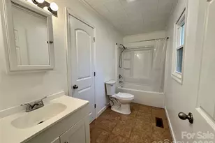 208 Murdock Rd, Bakersville, NC 28705 - Photo 25
