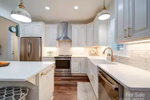 1026 Trull Hinson Rd, Wingate, NC 28174 - Photo 9