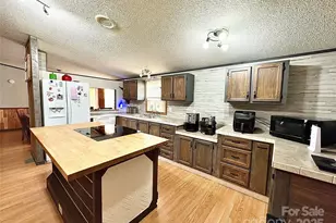 2053 Nancy Mountain Rd, Rosman, NC 28772 - Photo 9