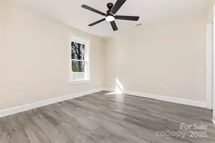 823 Frederick St, Shelby, NC 28150 - Photo 17