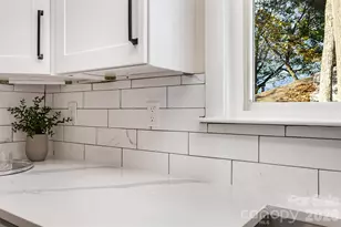 823 Frederick St, Shelby, NC 28150 - Photo 9