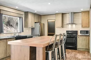 181 Azalea Cir, Marshall, NC 28753 - Photo 7