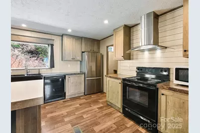 181 Azalea Circle, Marshall, NC 28753 - Photo 9