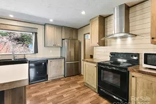 181 Azalea Cir, Marshall, NC 28753 - Photo 9