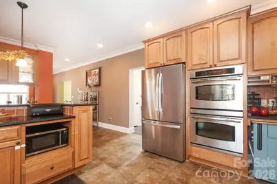 5001 Ardenwoods Drive, Charlotte, NC 28215 - Photo 11