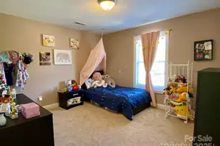 5001 Ardenwoods Dr, Charlotte, NC 28215 - Photo 25