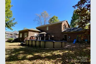 5001 Ardenwoods Drive, Charlotte, NC 28215 - Photo 35