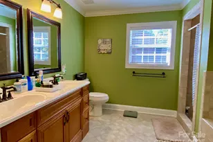 5001 Ardenwoods Dr, Charlotte, NC 28215 - Photo 21