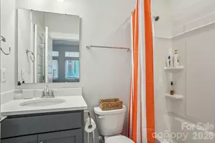 2242 Electric Ln, Charlotte, NC 28205 - Photo 33