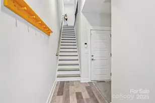 2242 Electric Ln, Charlotte, NC 28205 - Photo 3