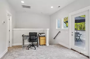 2242 Electric Ln, Charlotte, NC 28205 - Photo 25