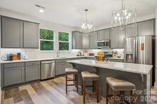 2242 Electric Ln, Charlotte, NC 28205 - Photo 1