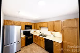 4603 Breakers Ln, Asheville, NC 28806 - Photo 3