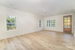 7913 Large Oak Ln, Mint Hill, NC 28227 - Photo 5